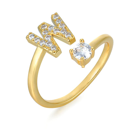 Zirkonia letter ring