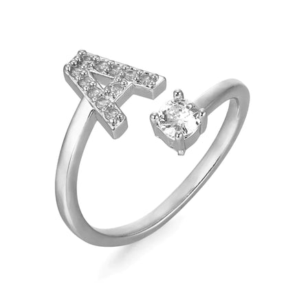 Zirkonia letter ring